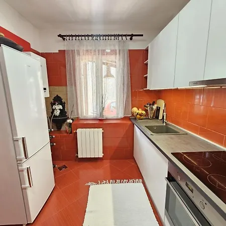 Apartmán Kristina Nv - 50 M From The *